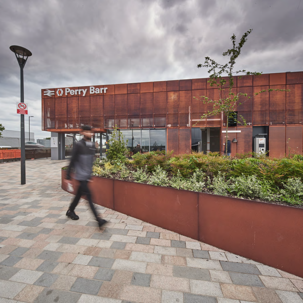 Perry Bar station (External View)